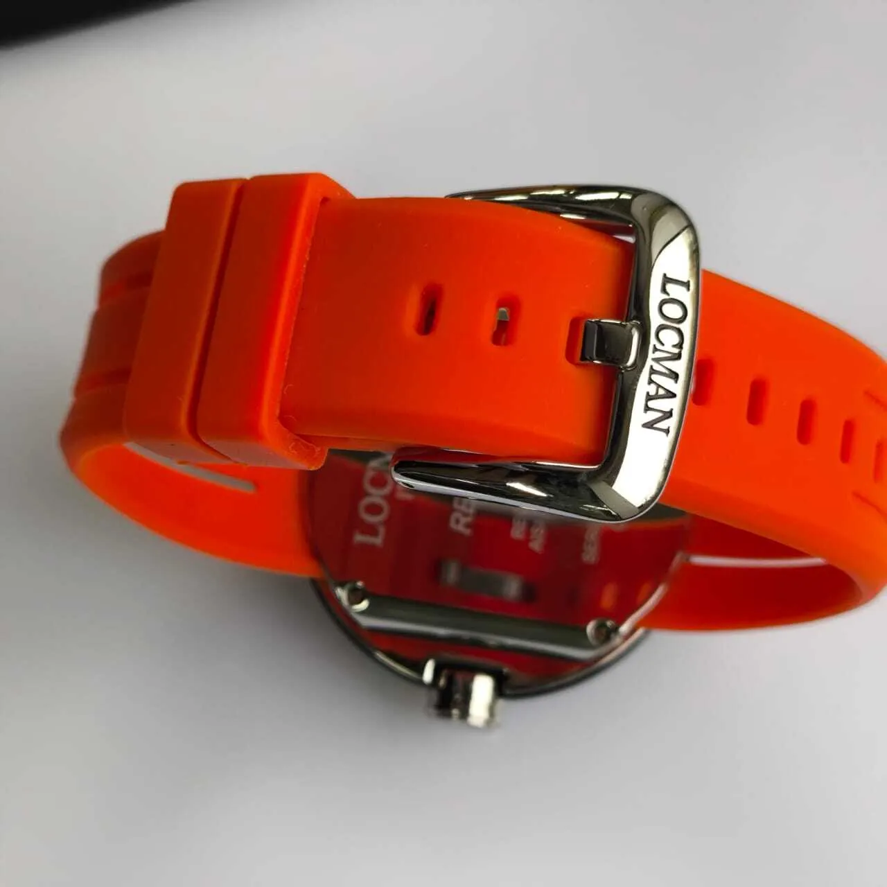 LOCMAN 0425BKCBNNKOSIKRSK